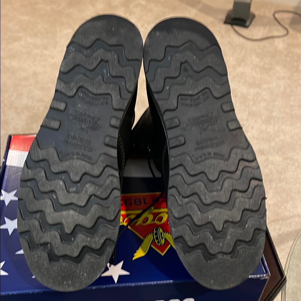 Men's Thorogood Midnight edition Boots - Picture 4 of 8